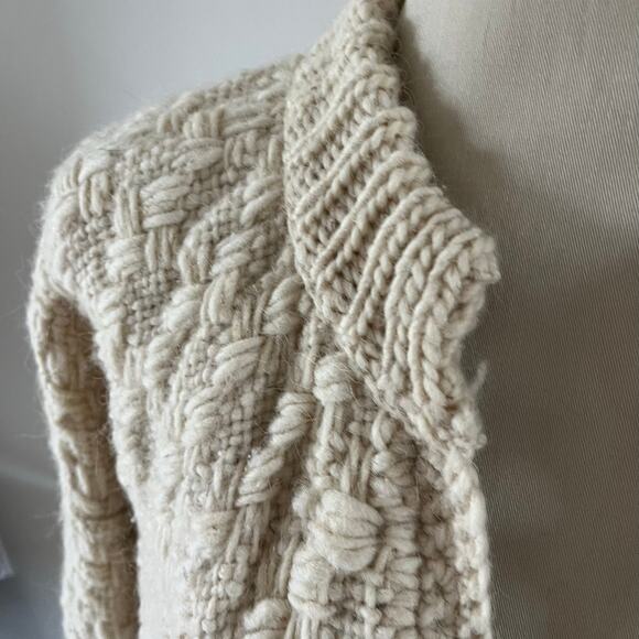 Cream Knit Cardigan Wool Irish Fisherman Wmns OS Cottagecore Wooden Buttons - Picture 7 of 9